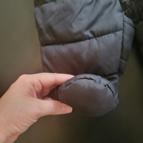 DKNY Baby Girl Pink and Black Snowsuit Outwear Size 6-9 Months - Picture 7 of 10